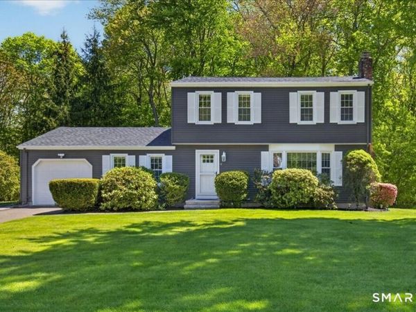 11 Bender, Hamden, CT 06518