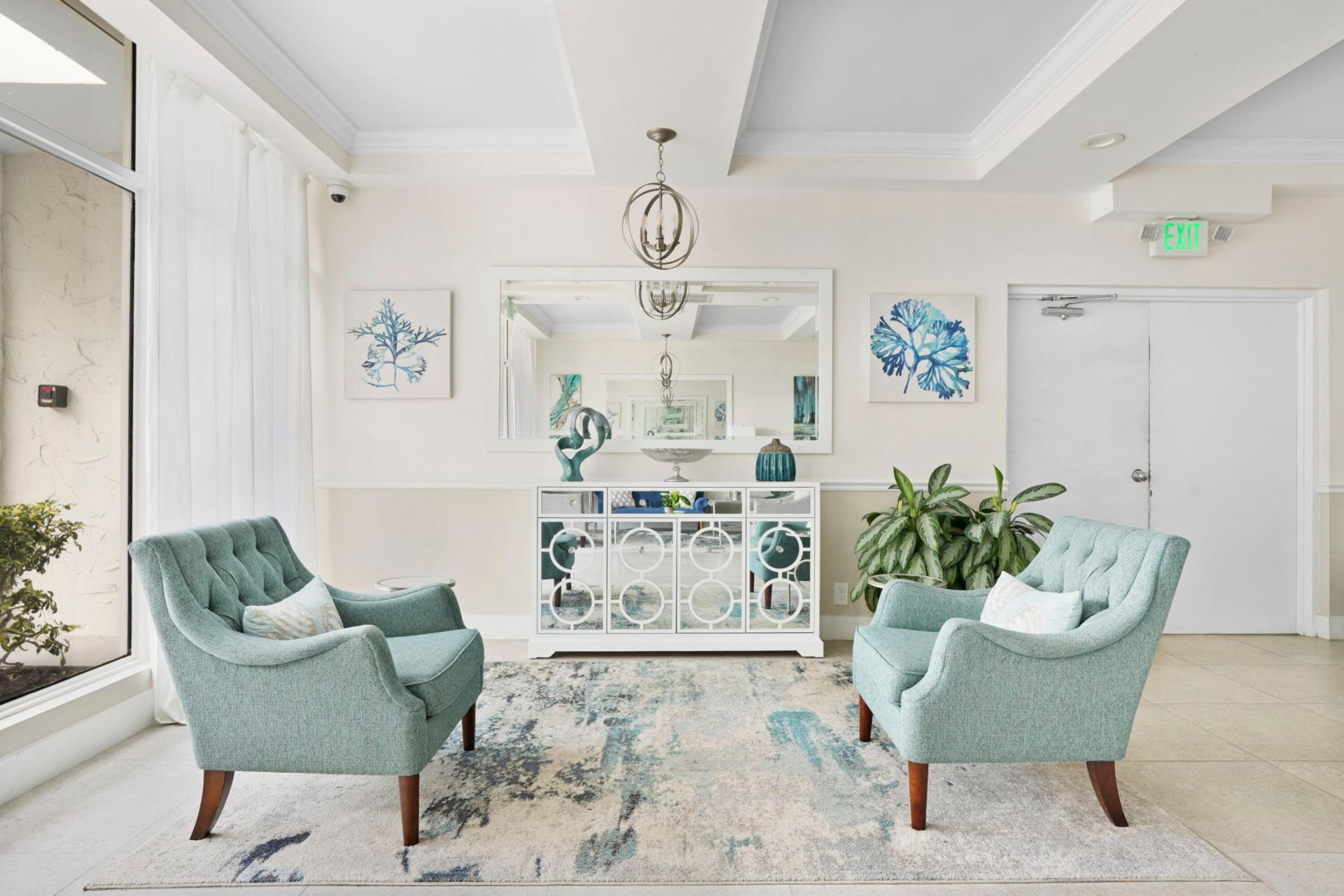 3230 S Ocean Boulevard, Unit E-410, Palm Beach, FL 33480 Photo