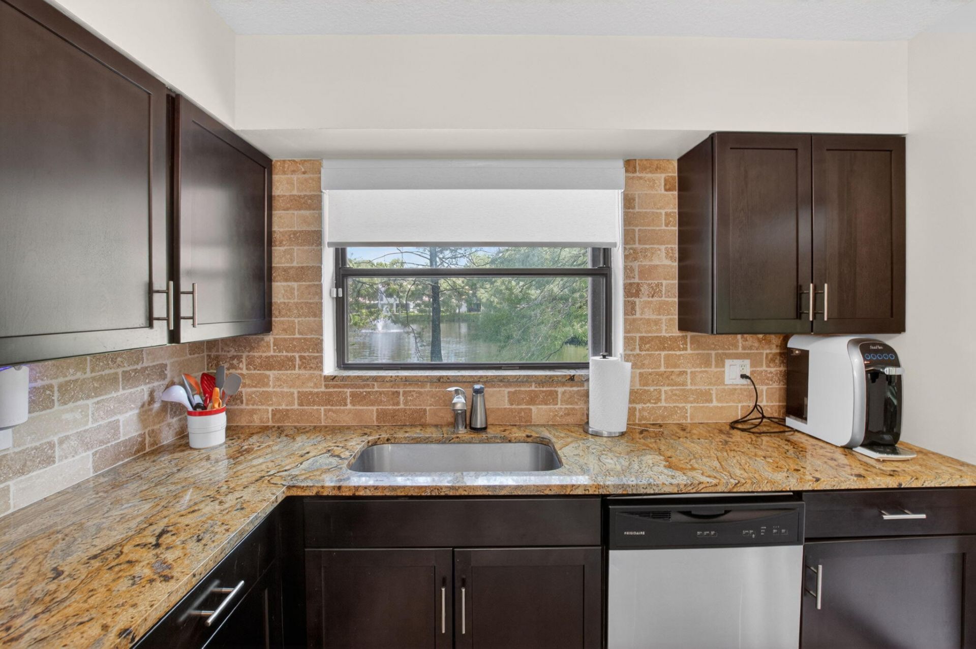 2305 Aspen Way, Unit 2305, Boynton Beach, FL 33436 Photo
