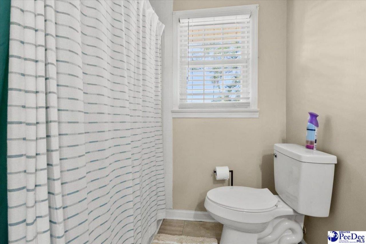 1705 Claremont Street Photo 14