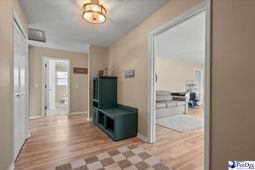 1705 Claremont Street photo 4