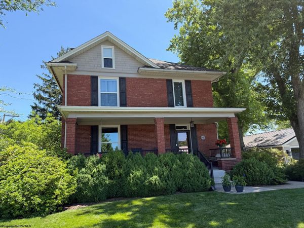 1360 Eastern Avenue, Morgantown, WV 26505