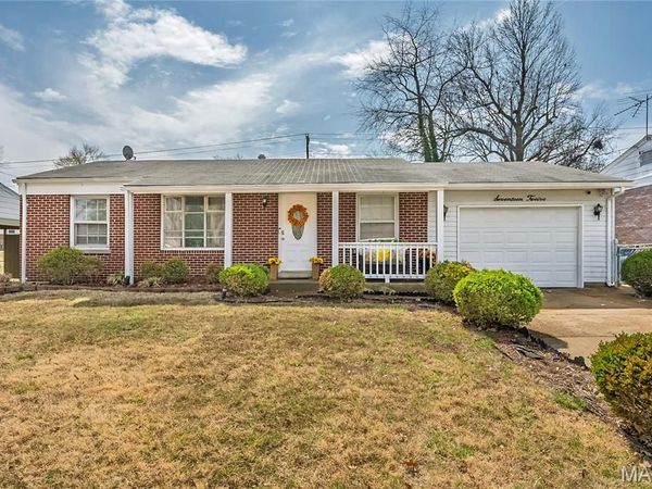 1712 Atmore Drive, St Louis, MO 63136