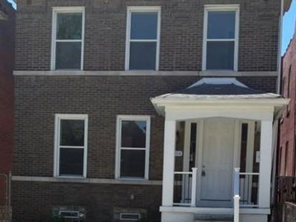 3704 Palm Street , St Louis, MO 63107