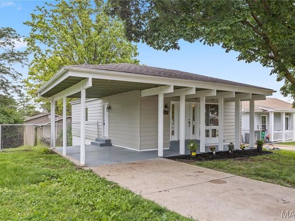 1468 Elmridge Place, St Louis, MO 63132