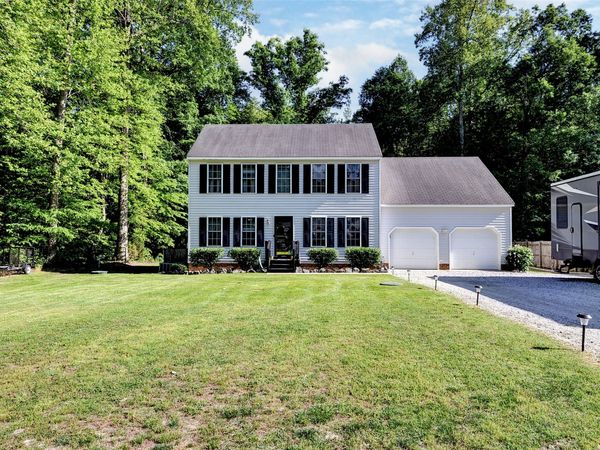 18340 Barham Woods Drive , Barhamsville, VA 23011