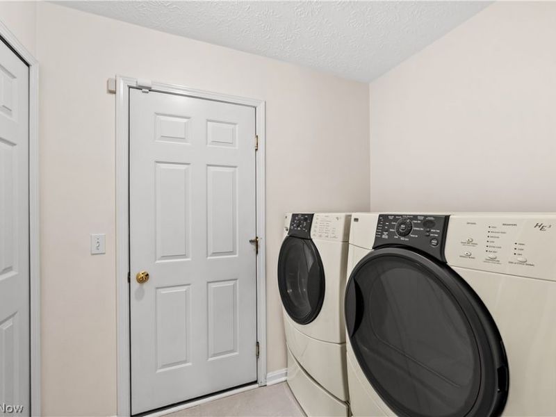 16228 Academy Drive , Strongsville, OH 44149 Photo 18