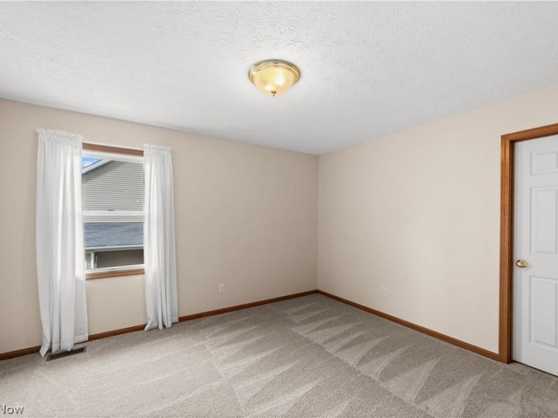 16228 Academy Drive , Strongsville, OH 44149 Photo 24