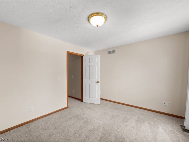 16228 Academy Drive , Strongsville, OH 44149 Photo 25