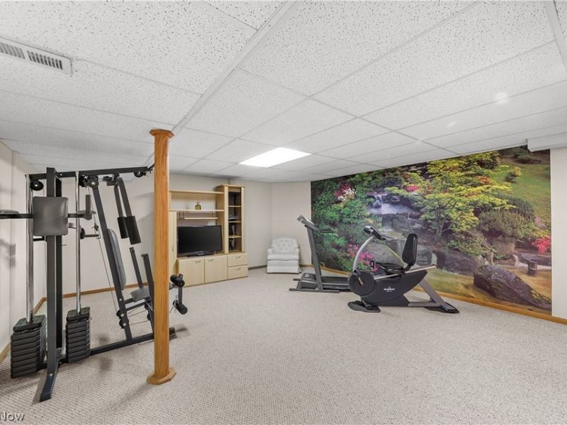 16228 Academy Drive , Strongsville, OH 44149 Photo 30