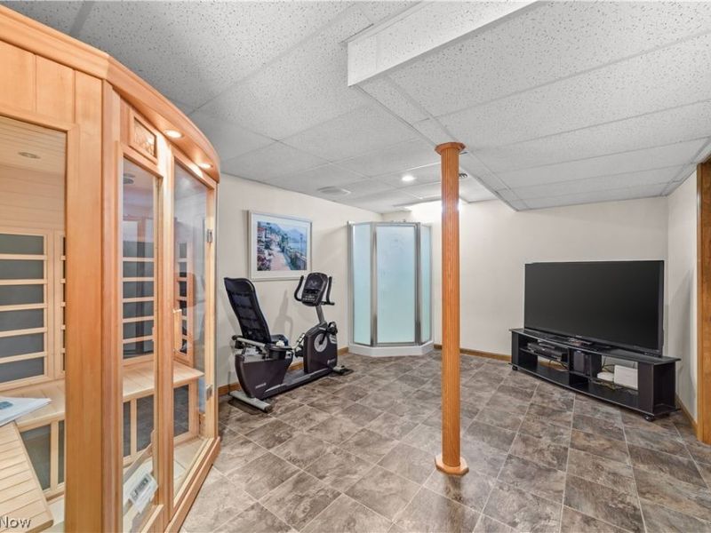 16228 Academy Drive , Strongsville, OH 44149 Photo 32