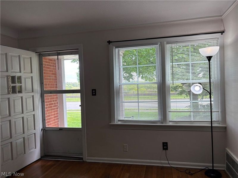 2748 Wooster Road , Rocky River, OH 44116 Photo 2