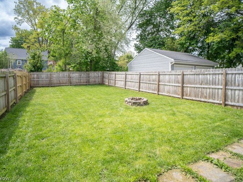 284 McDowell Avenue, Akron, OH 44313 Photo 3