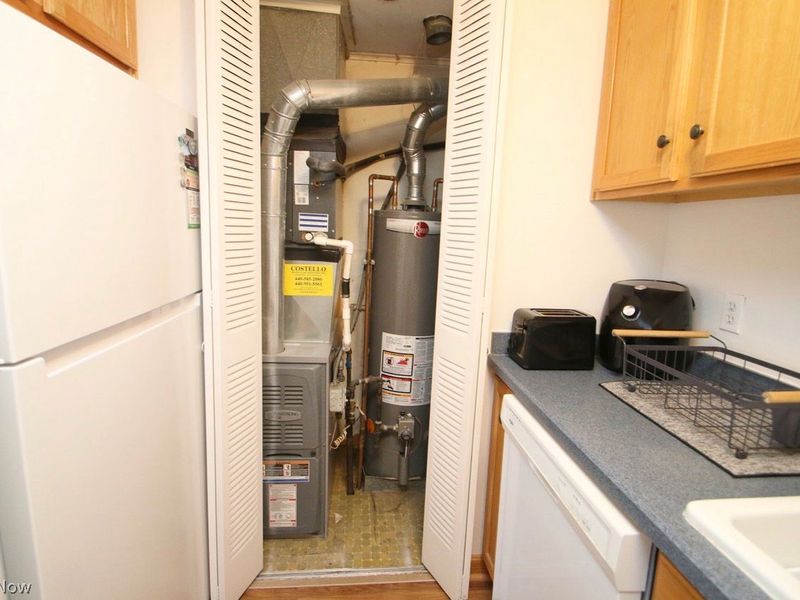 7247 Fox Mill Road , Unit A, Mentor, OH 44060 Photo 9