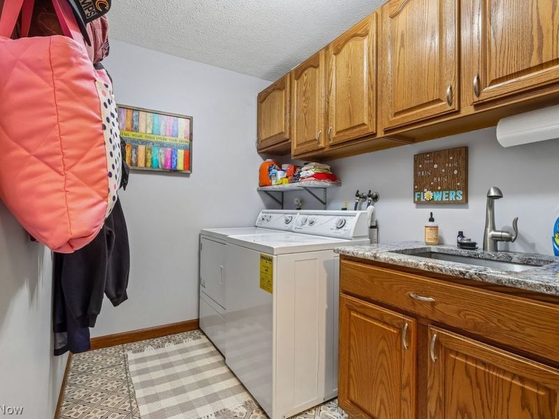 32113 Willow Circle, Avon Lake, OH 44012 Photo 17