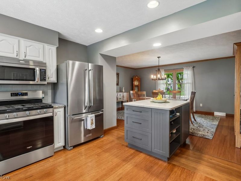32113 Willow Circle, Avon Lake, OH 44012 Photo 7