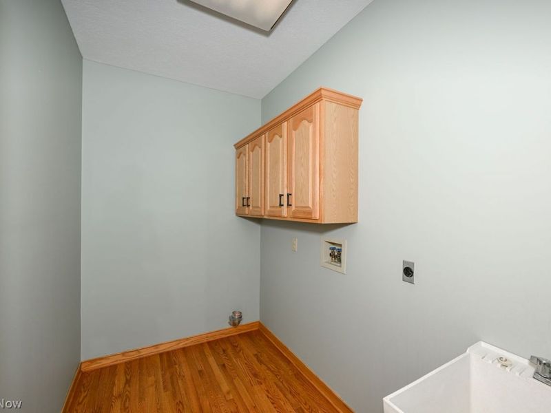 5057 Smith Kramer Street NE, Hartville, OH 44632 Photo 12