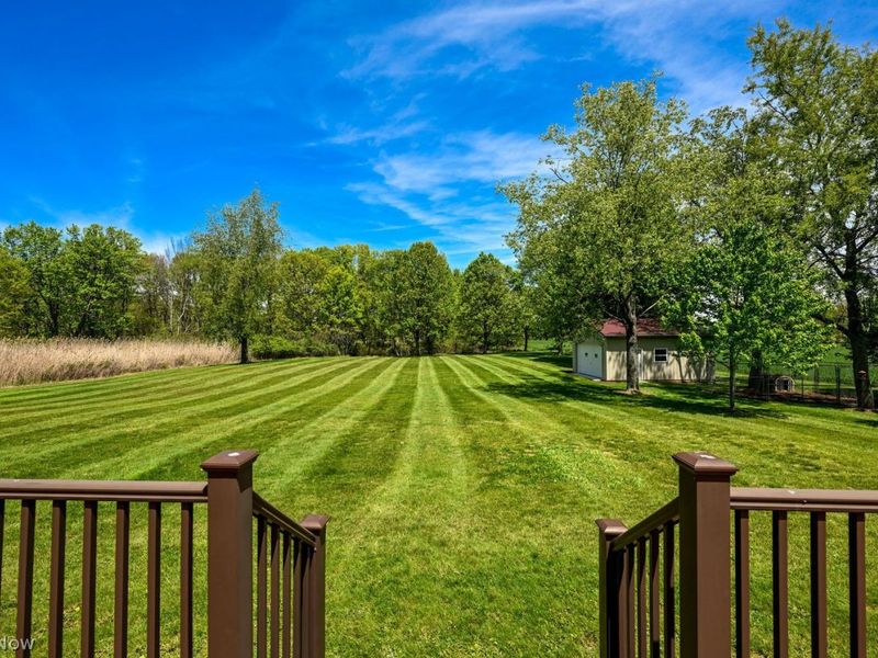 5057 Smith Kramer Street NE, Hartville, OH 44632 Photo 31