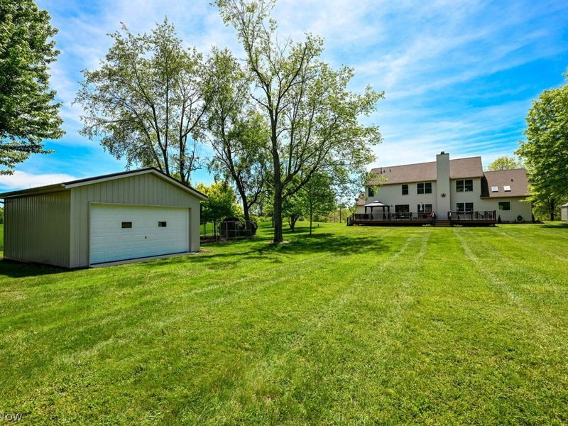 5057 Smith Kramer Street NE, Hartville, OH 44632 Photo 33