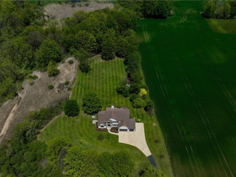 5057 Smith Kramer Street NE, Hartville, OH 44632 Photo 39