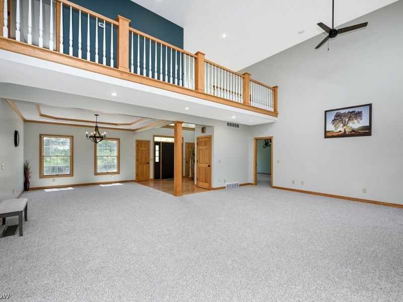 5057 Smith Kramer Street NE, Hartville, OH 44632 Photo 7