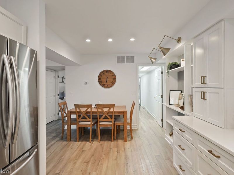 30603 Cambridge Circle , Bay Village, OH 44140 Photo 14