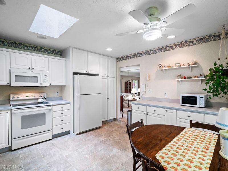 5875 Hawthorne Hollow Drive , North Ridgeville, OH 44039 Photo 15