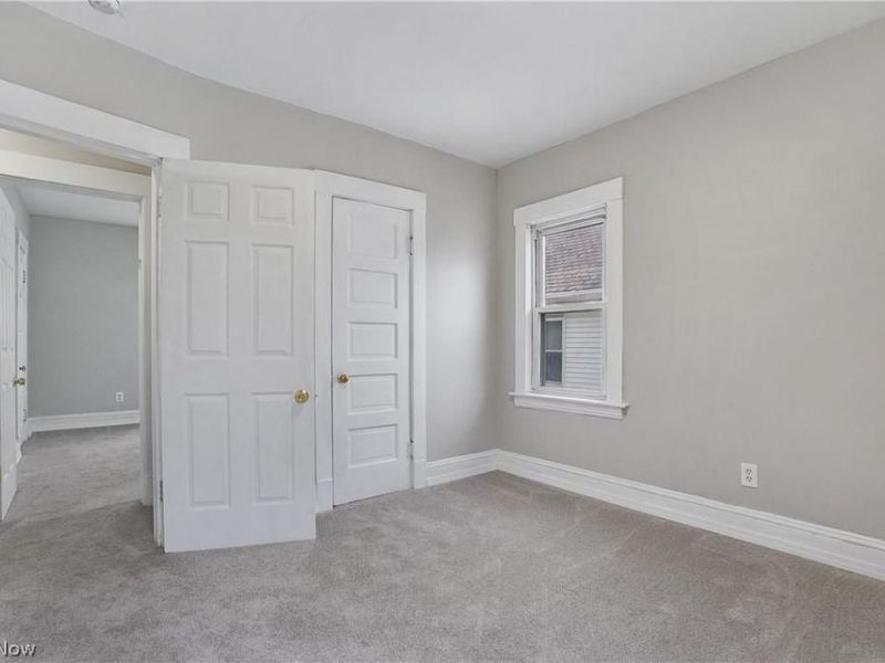 8210 Dorver Avenue , Cleveland, OH 44105 Photo 20