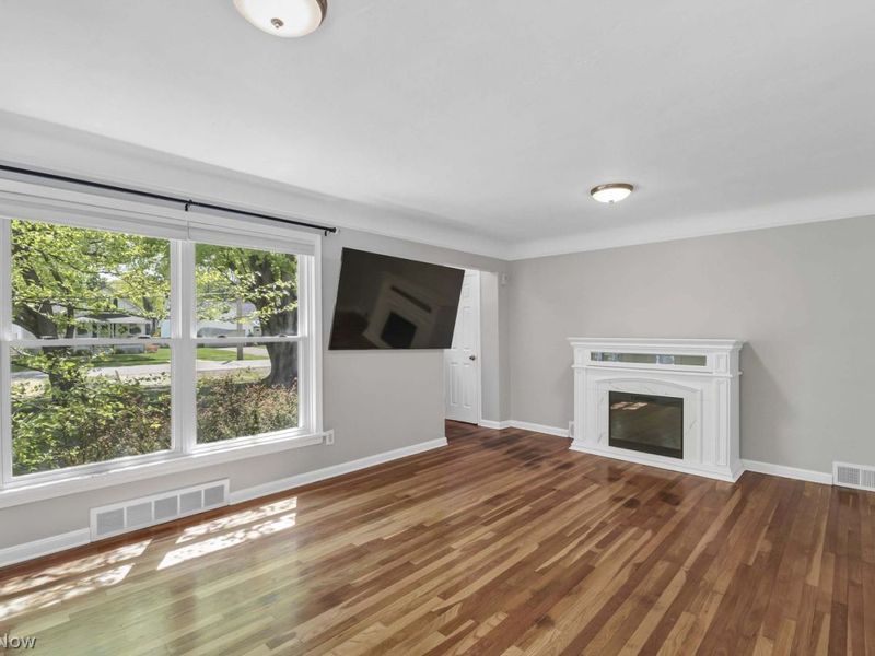 27442 Dunford Road , Westlake, OH 44145 Photo 6