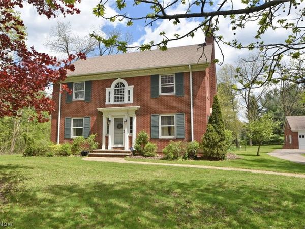 175 S Main Street , Hudson, OH 44236