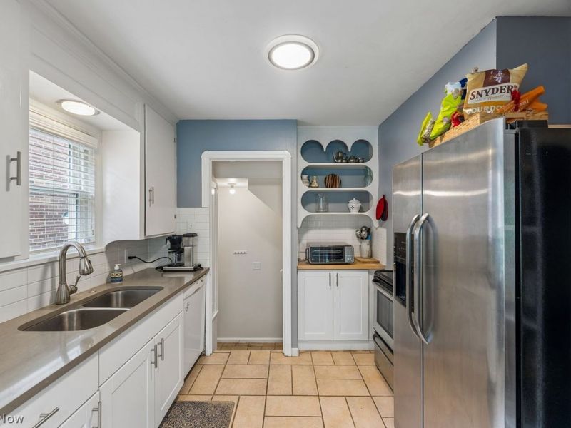 15034 Rosemary Avenue , Cleveland, OH 44111 Photo 10