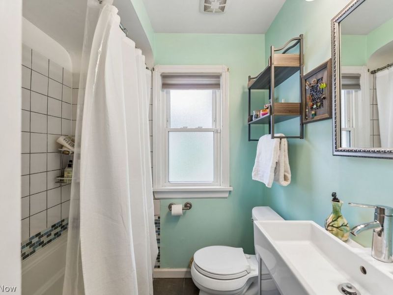15034 Rosemary Avenue , Cleveland, OH 44111 Photo 20