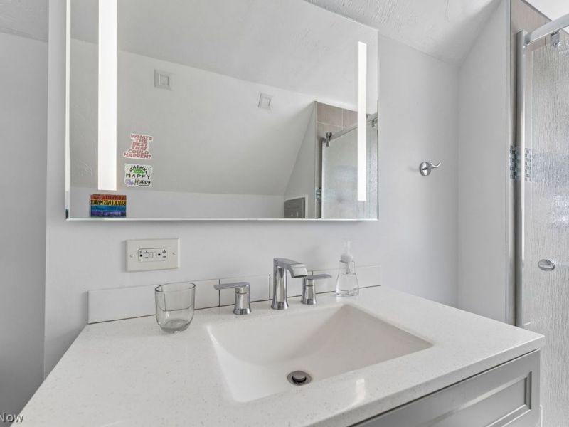 15034 Rosemary Avenue , Cleveland, OH 44111 Photo 29