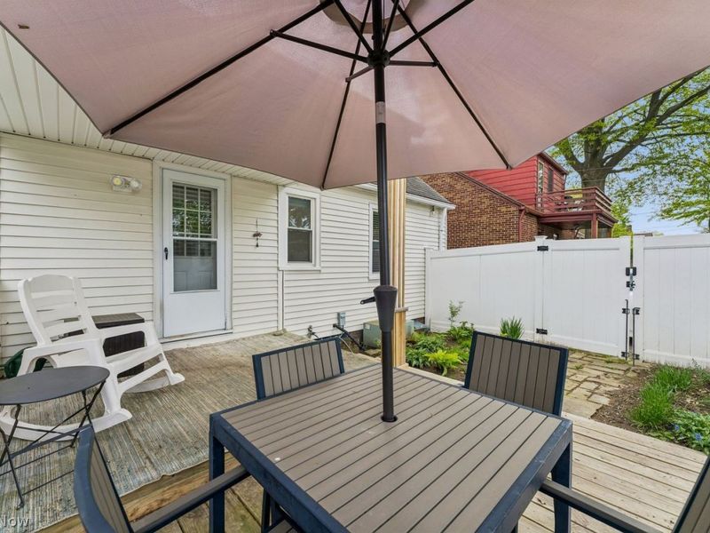 15034 Rosemary Avenue , Cleveland, OH 44111 Photo 41