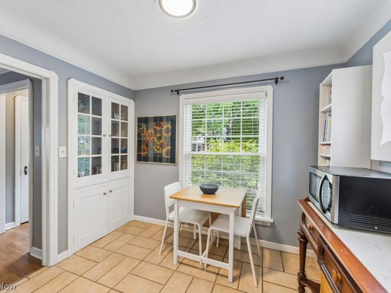 15034 Rosemary Avenue , Cleveland, OH 44111 Photo 7