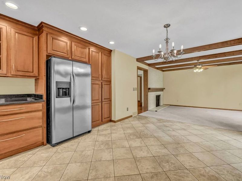 8309 Pin Oak Drive , Parma, OH 44130 Photo 14