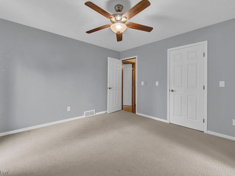 8309 Pin Oak Drive , Parma, OH 44130 Photo 26