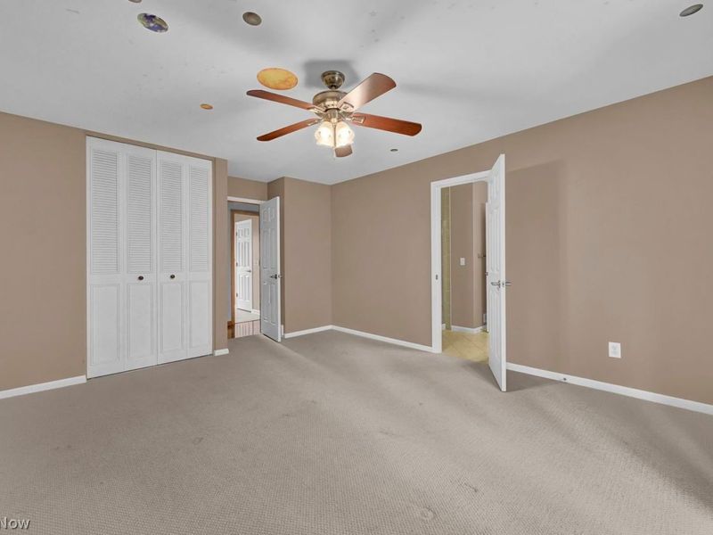 8309 Pin Oak Drive , Parma, OH 44130 Photo 34