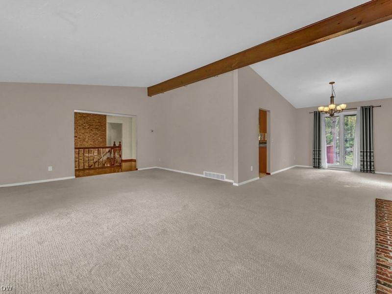 8309 Pin Oak Drive , Parma, OH 44130 Photo 9