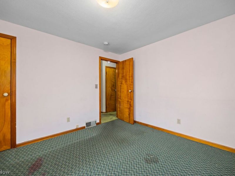2010 Utica Avenue , Lorain, OH 44052 Photo 15