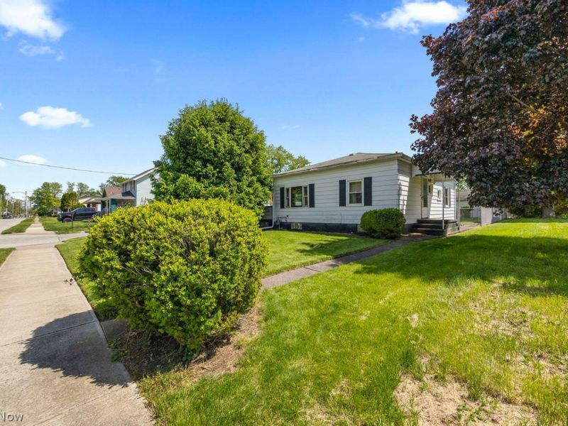 2010 Utica Avenue , Lorain, OH 44052 Photo 31