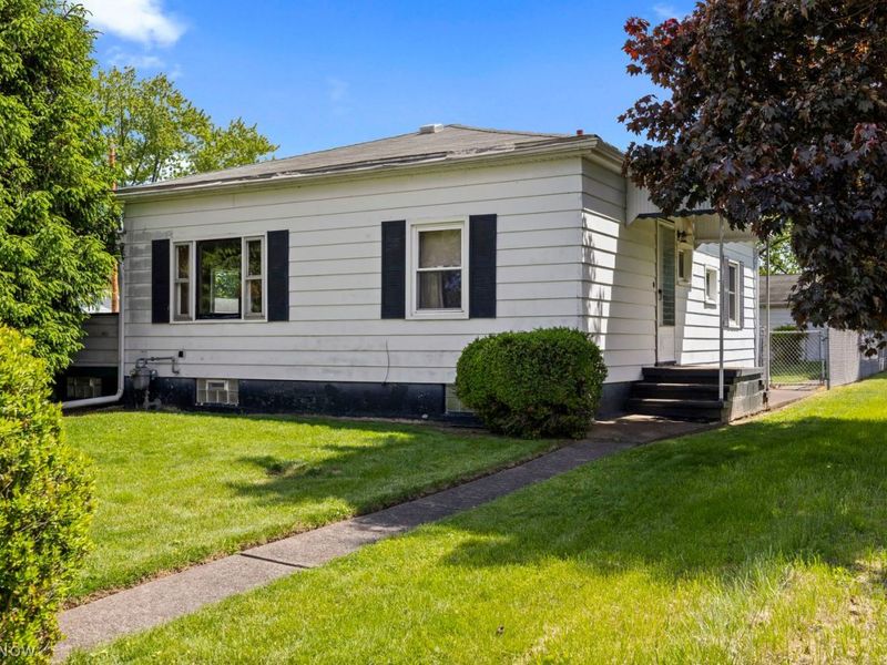2010 Utica Avenue , Lorain, OH 44052 Photo 32