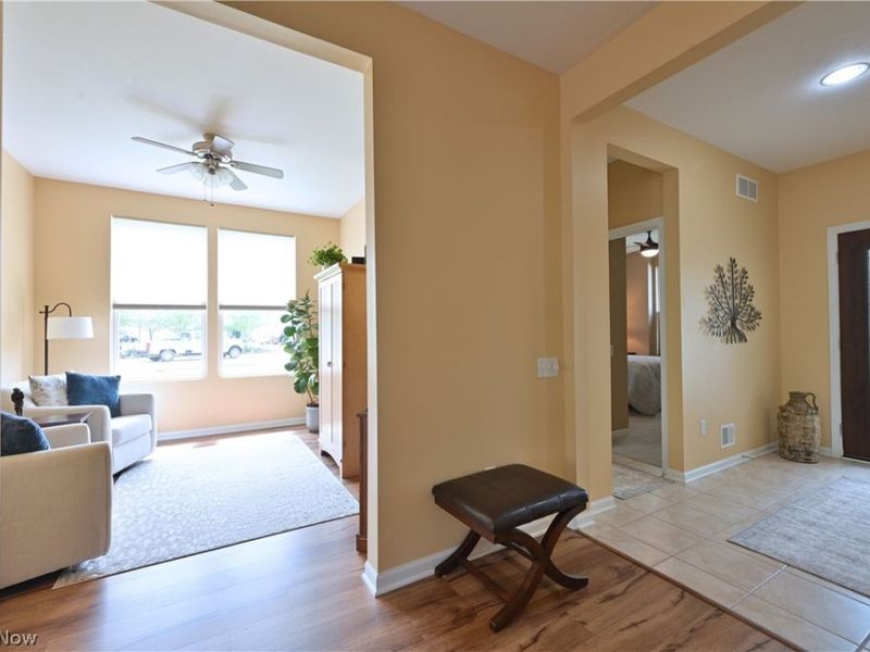 38084 Princeton Drive , North Ridgeville, OH 44039 Photo 10