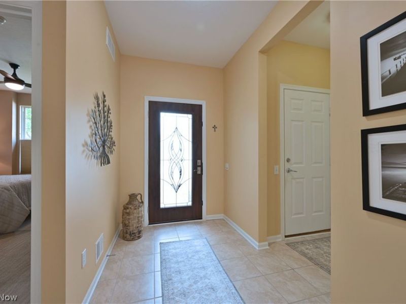 38084 Princeton Drive , North Ridgeville, OH 44039 Photo 3