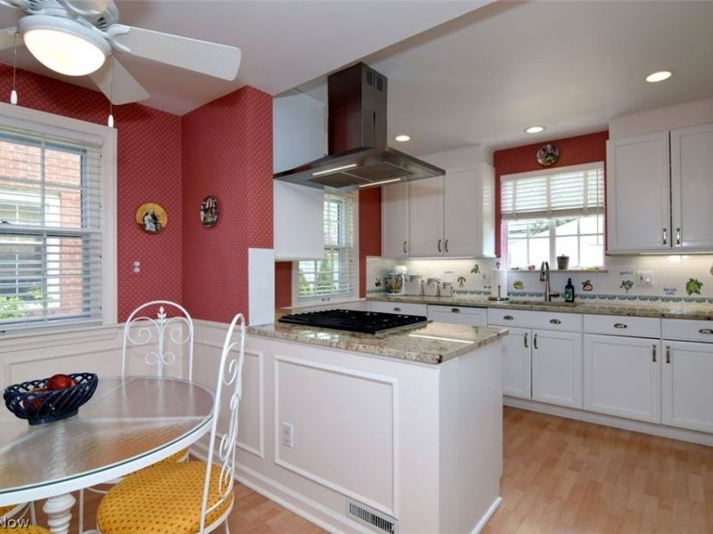 2355 Lalemant Road , University Heights, OH 44118 Photo 18