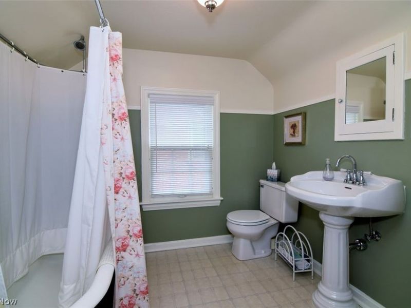 2355 Lalemant Road , University Heights, OH 44118 Photo 43