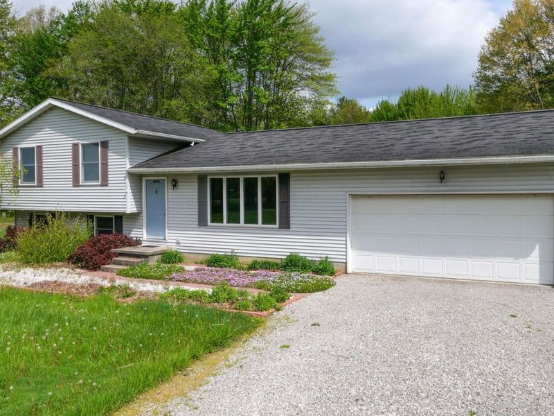 10703 Jones Road , Diamond, OH 44412 Photo 32