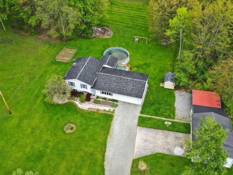 10703 Jones Road , Diamond, OH 44412 Photo 48