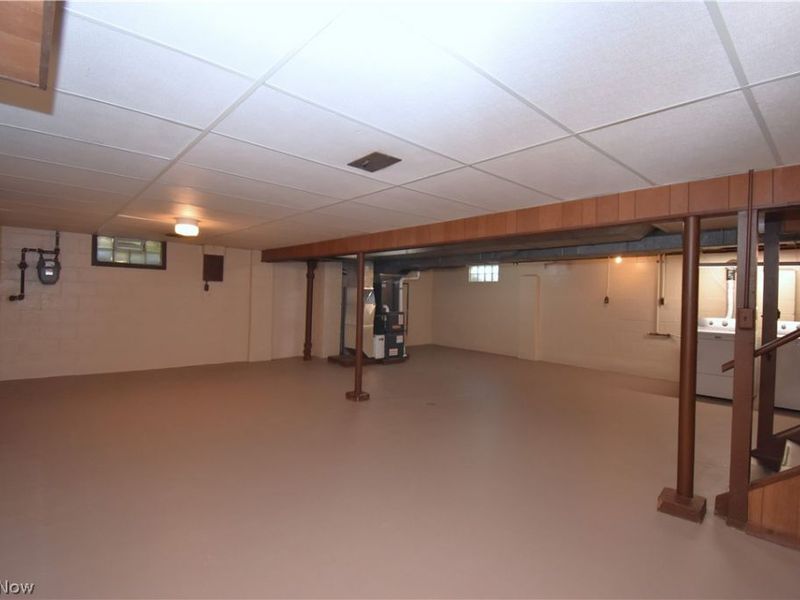 211 Parish Avenue , Hubbard, OH 44425 Photo 41