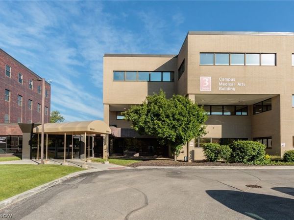 29099 Health Campus Drive , Unit 290, Westlake, OH 44145